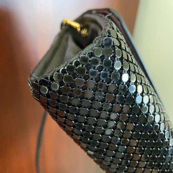 Vintage WHITING and DAVIS INTERNATIONAL Black Mesh Medium Handbag - Picture 5 of 13